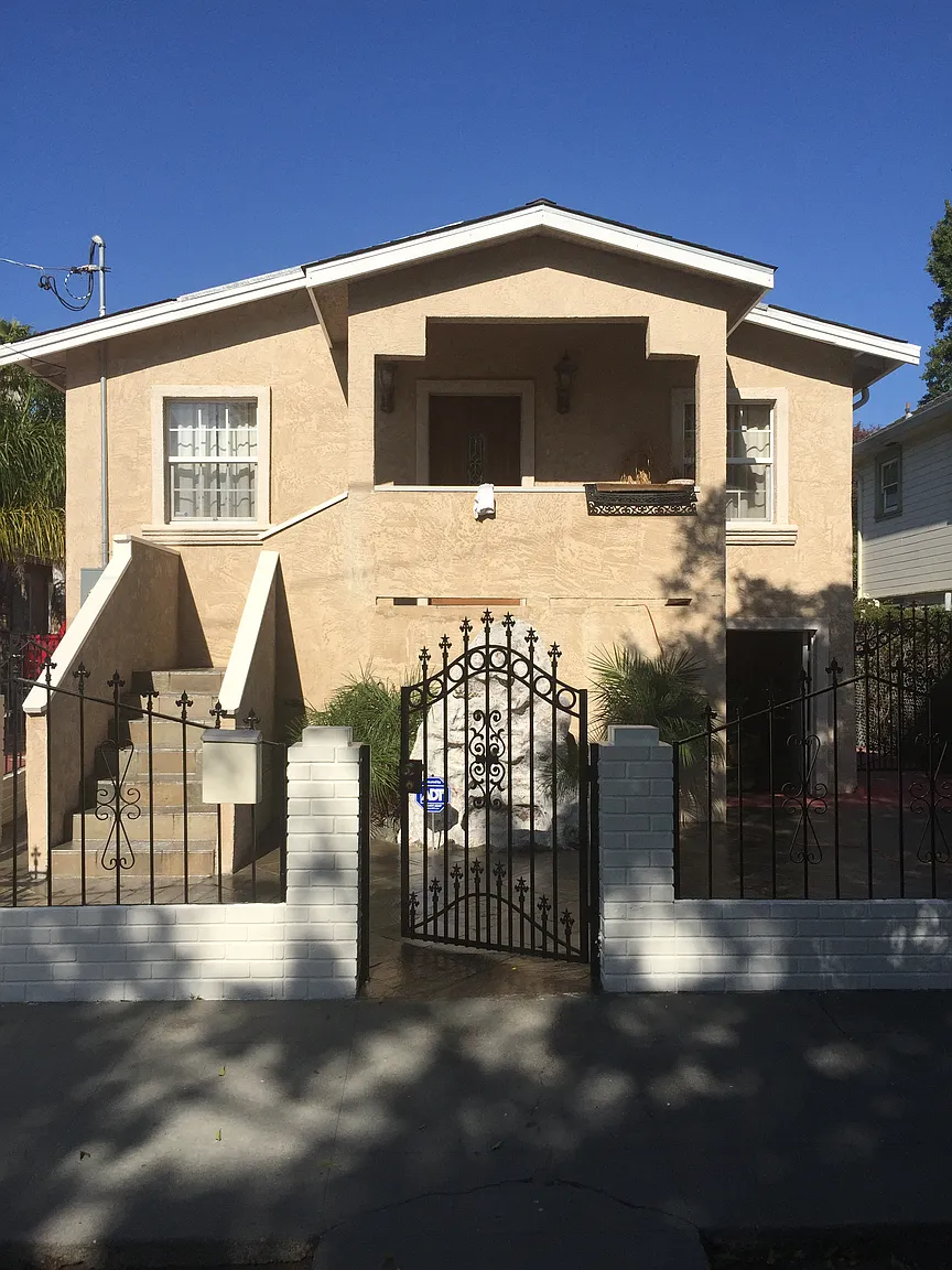 1633 7th St photo 1