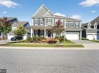 6408 Paddington St, Middle River, MD 21220