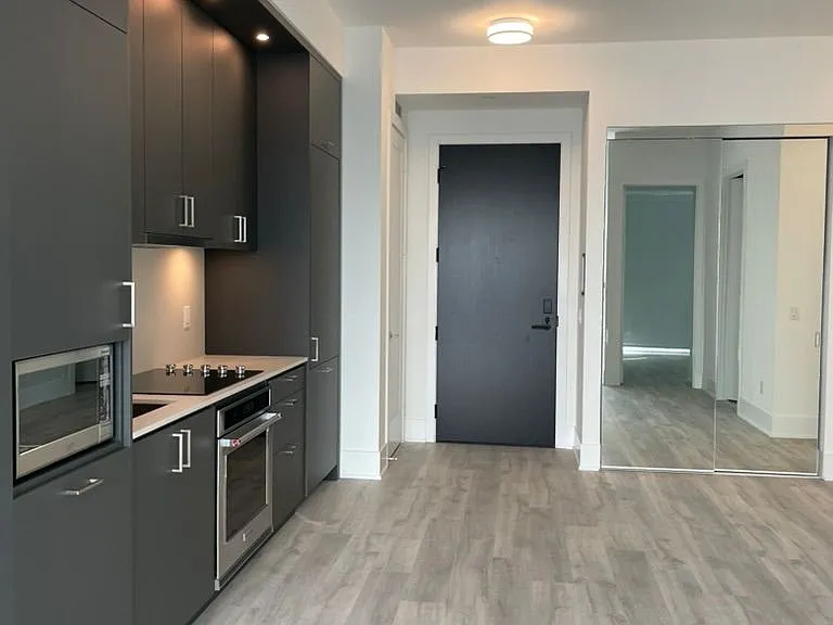 470 Front St W #2303 — Photo 6