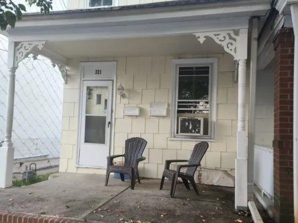 321 Lafayette St, Bristol, PA 19007