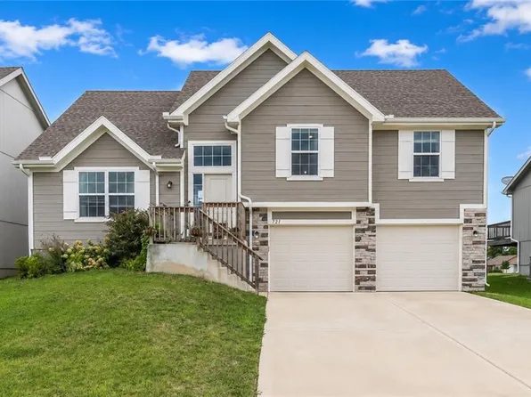 727 Connor St, Belton, MO 64012