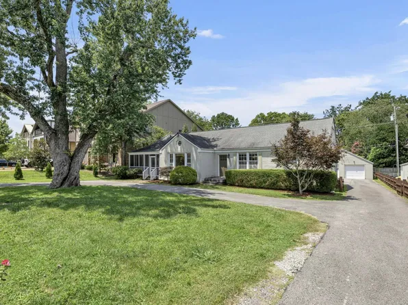 112 Lasalle Ct, Nashville, TN 37205