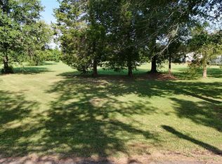 8 Jim Davis Ln, Marshall, TX 75672