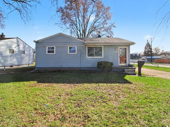 7855 Weddel St, Taylor, MI 48180