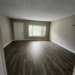 2 bed, 1.5 bath, 1122 sqft, $1,875 — Photo 4