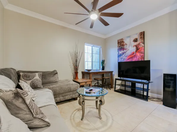 15 Via Mantova, Henderson, NV 89011