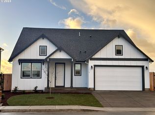 2448 W 8th Ave, Junction City, OR