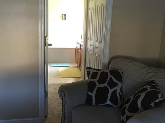 5th image of 2503 Coachman Lakes Dr