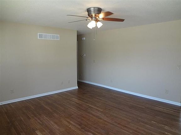5th image of 509 Sheridan Dr
