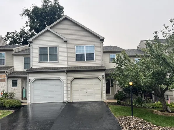 224 Forest Oak Ln, Harrisburg, PA 17110