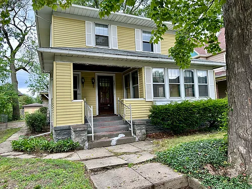 837 Forest Ave Photo 1 837 Forest Ave Photo 1