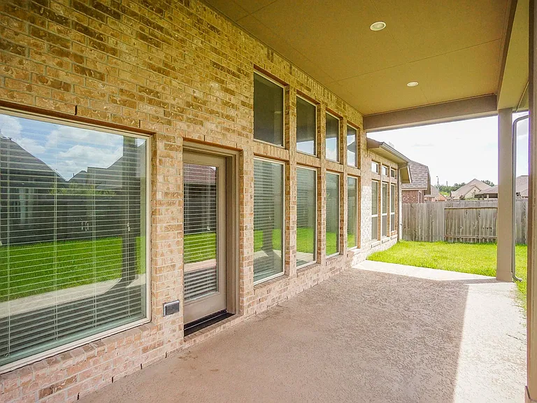 1215 Watercrest Park Ln — Photo 20