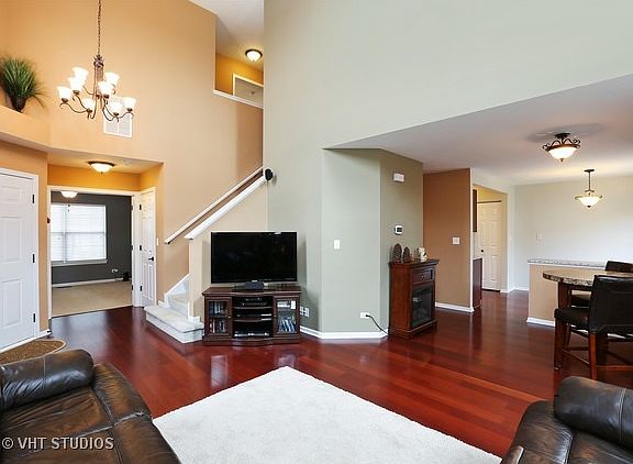 4th image of 2732 Borkshire Ln #2732