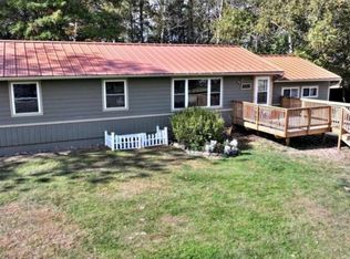 1029 Fern Ave SE, Menahga, MN 56464