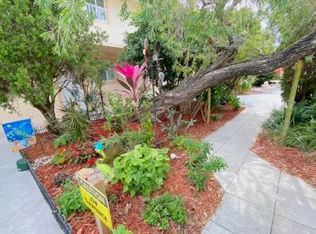 211 Circle Dr APT 5A, Cape Canaveral, FL 32920
