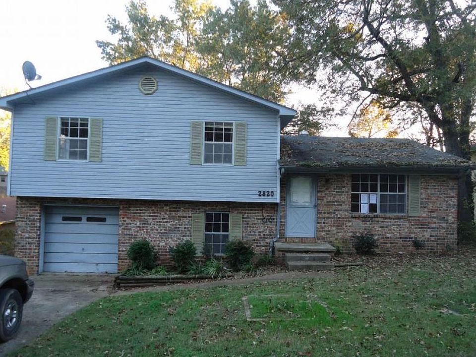 1st image of 2820 Cedar St