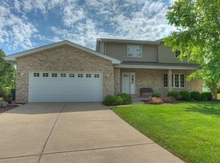 3117 Peschel Ct, Dyer, IN