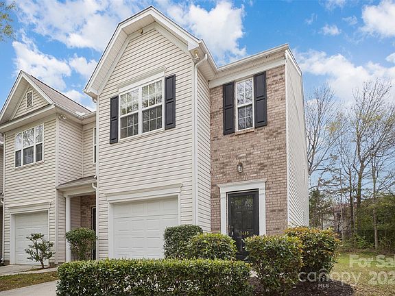 2nd image of 7445 Abigail Glen Dr