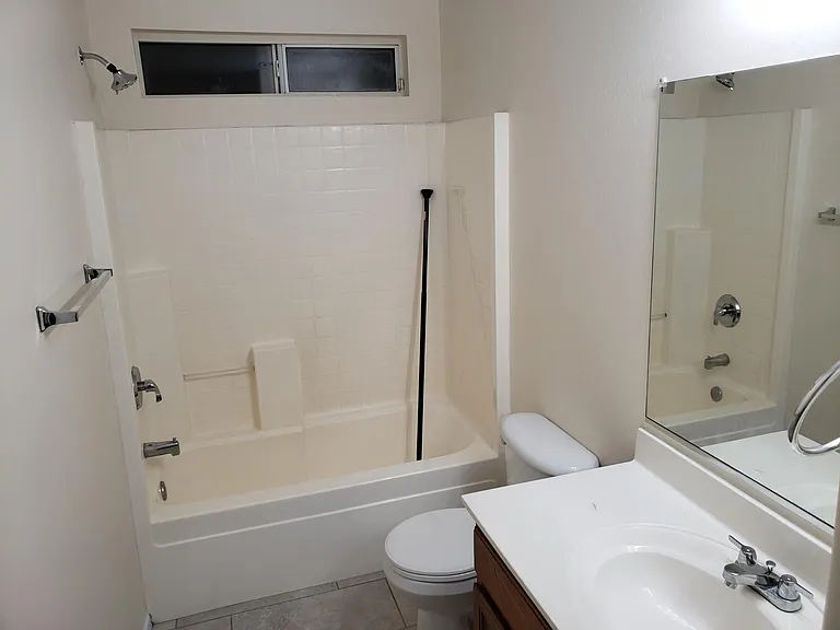1503 S 228th Ct — Photo 12