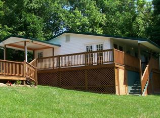 353 Walnut St, Lewisburg, WV 24901