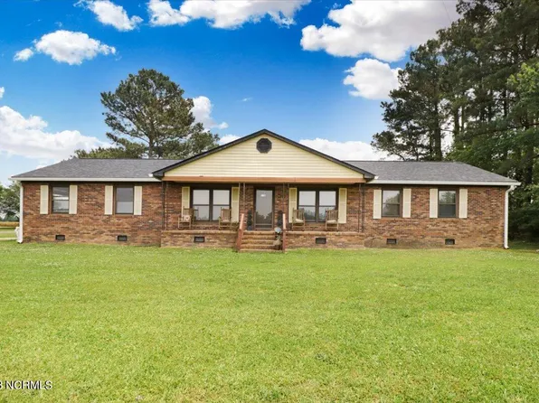 820 Indian Springs Road, Mount Olive, NC 28365