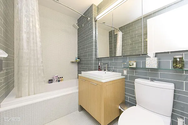 Rented by Citi Habitats | media 32