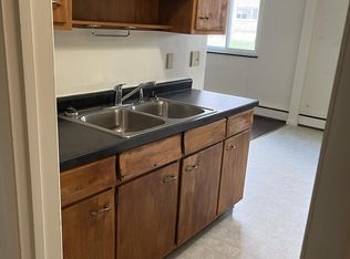 910 Cherry Dr, Dayton, OH 45406