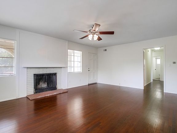 5th image of 9490 Gregory St