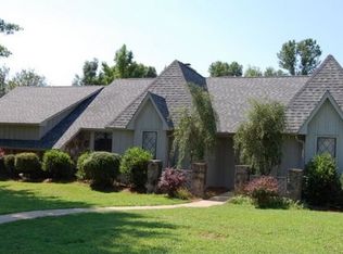 703 Danielle Cv, Tupelo, MS 38801