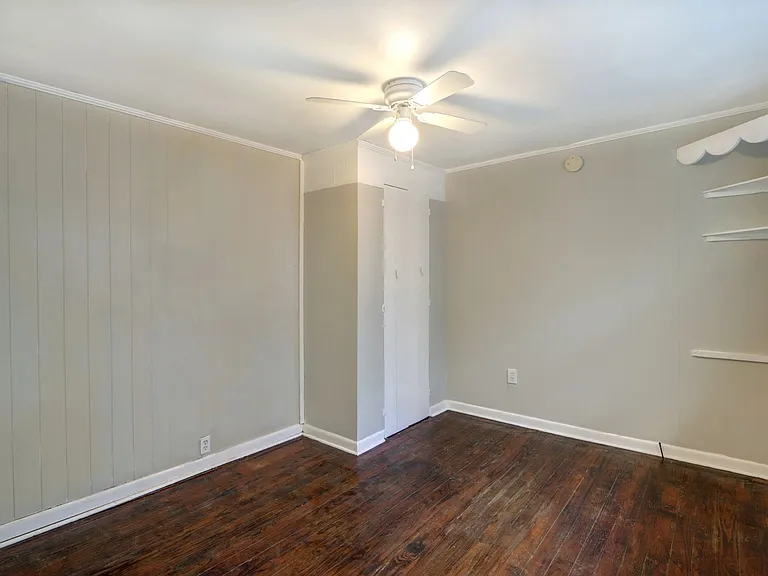 730 E Anderson St — Photo 28