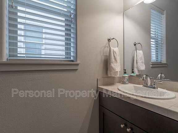 3rd image of 8205 NE 15th Ave