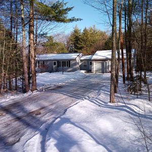 31 Daroska Rd, Pittsfield, NH, 03263