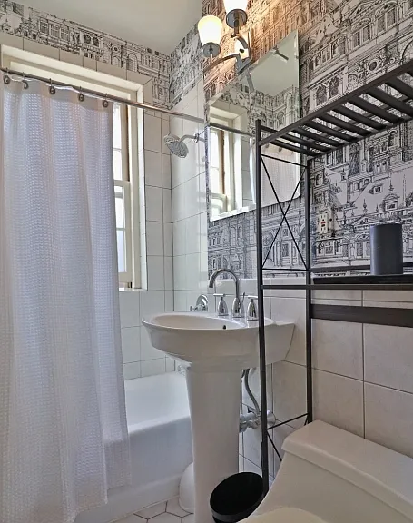 141-143 Beaconsfield Rd #3 — Photo 6