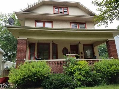 603 N Jackson St, Clinton, IL, 61727