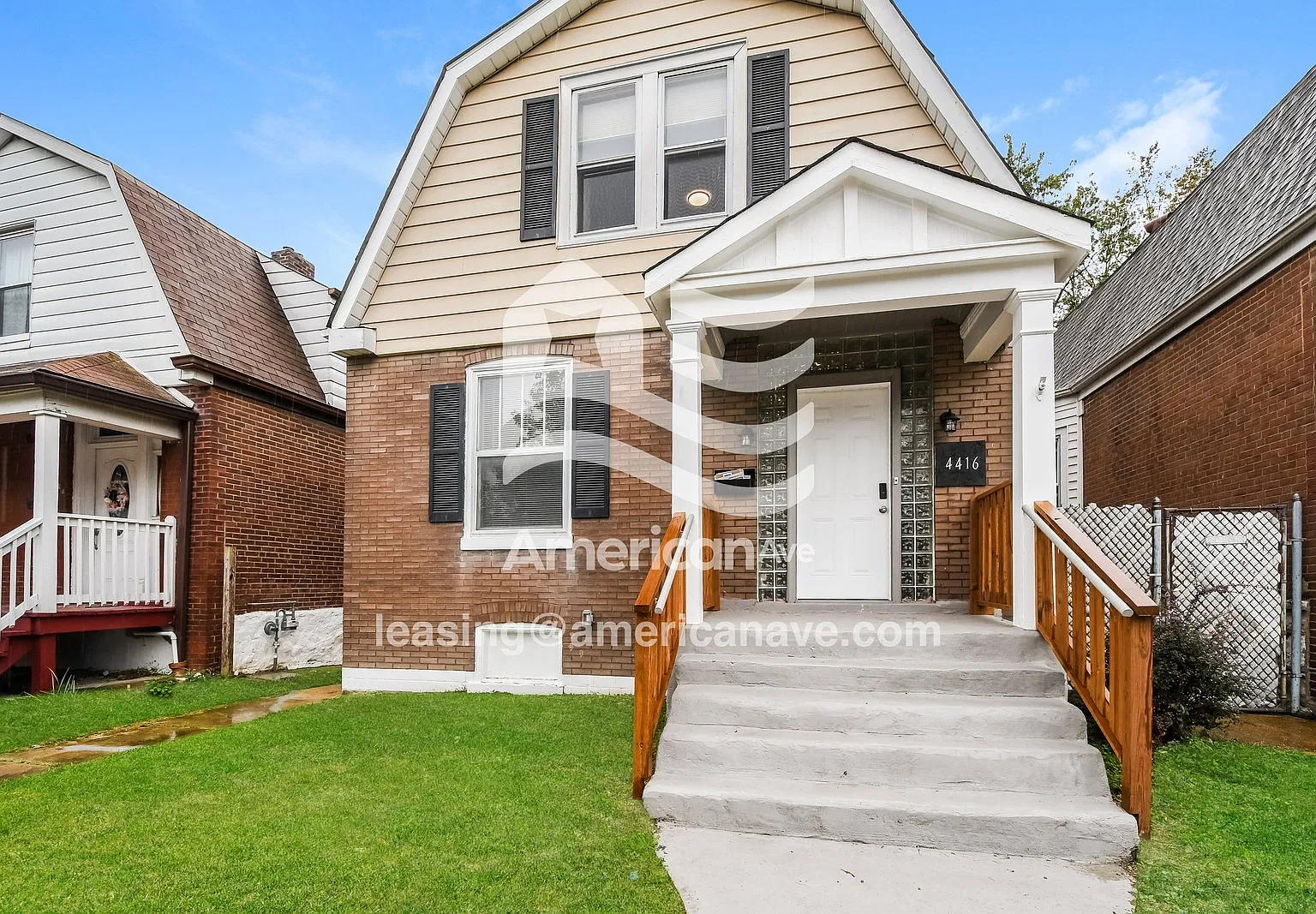 2 bed, 1.0 bath, 1496 sqft, $1,282 — Photo 2
