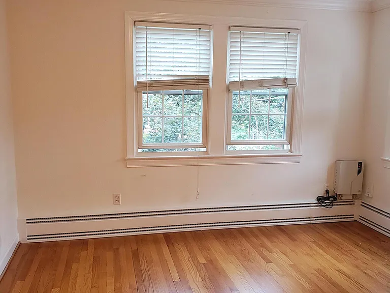 8109 Garland Ave #6 — Photo 5