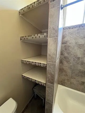 406 Hillary St — Photo 15