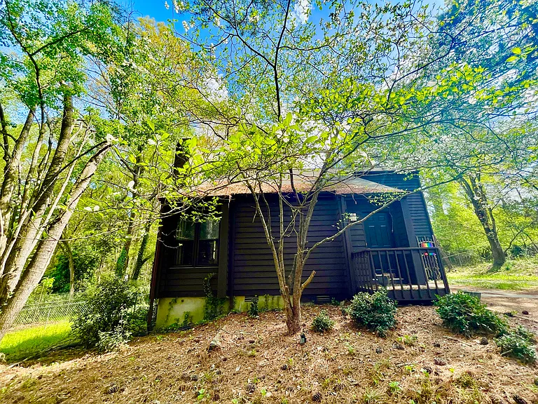 150 Brookstone Dr — Photo 14
