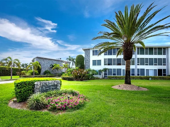 100 SANDS POINT ROAD #211, LONGBOAT KEY, FL 34228