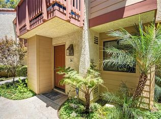 5760 Owensmouth Ave UNIT 34, Woodland Hills, CA 91367