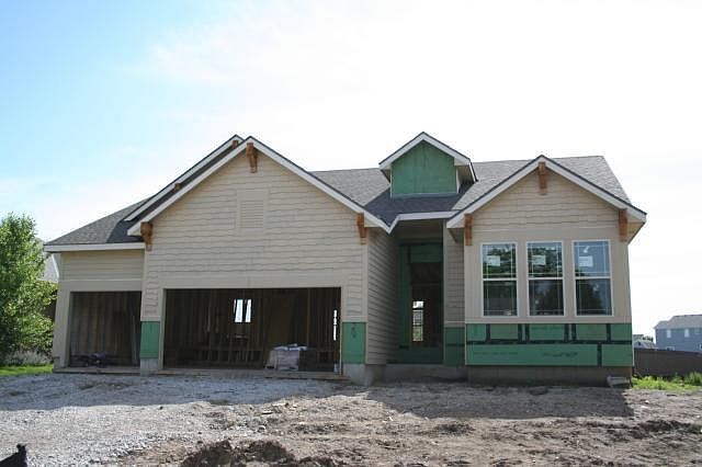 1st image of 5003 Theden St