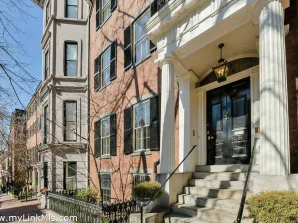 31 Chestnut St, Boston, MA 02108