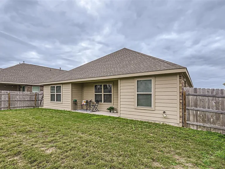 5867 San Savino Dr — Photo 27