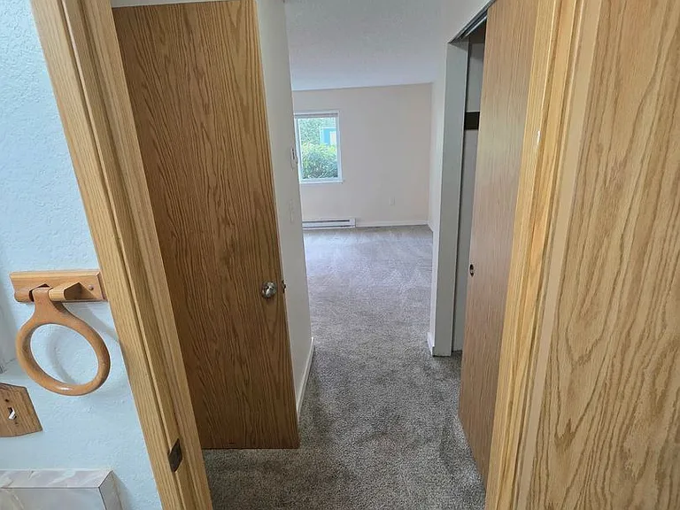 1150 Sunset Blvd NE #116 — Photo 6