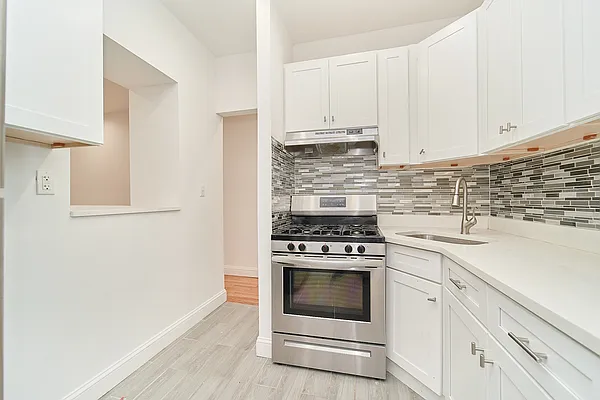 Rented by Compass | media 4