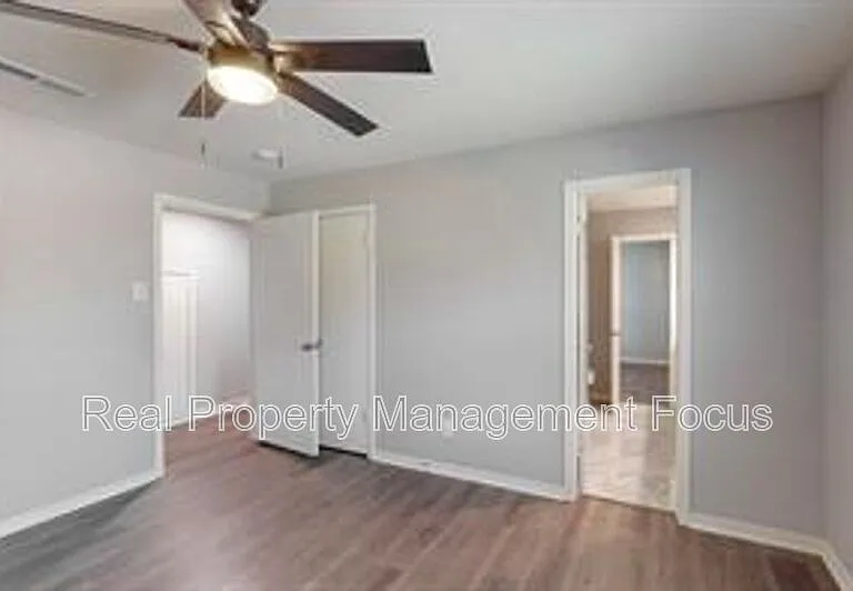 14724 Overview Dr — Photo 32