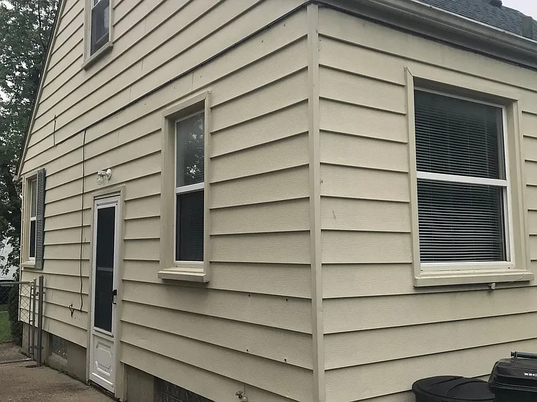 3404 Linwood Ave — Photo 25