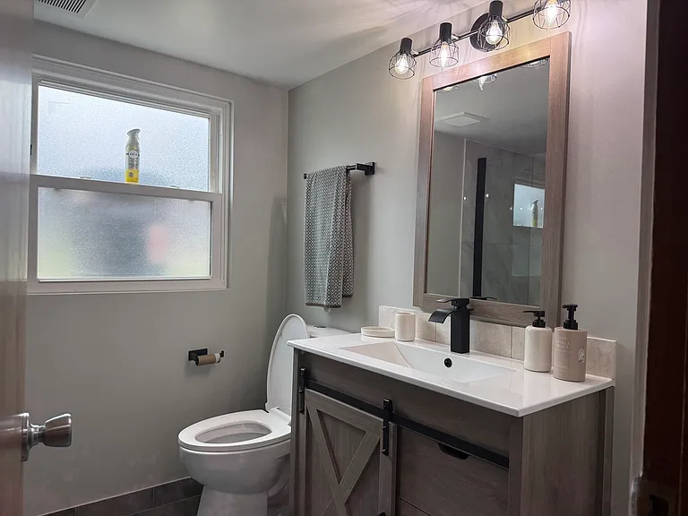 10507 S Terry Dr — Photo 8