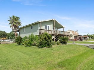 1402 Van Buren Ave, Port O Connor, TX 77982