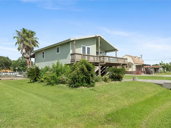 1402 Van Buren Ave, Port O Connor, TX 77982